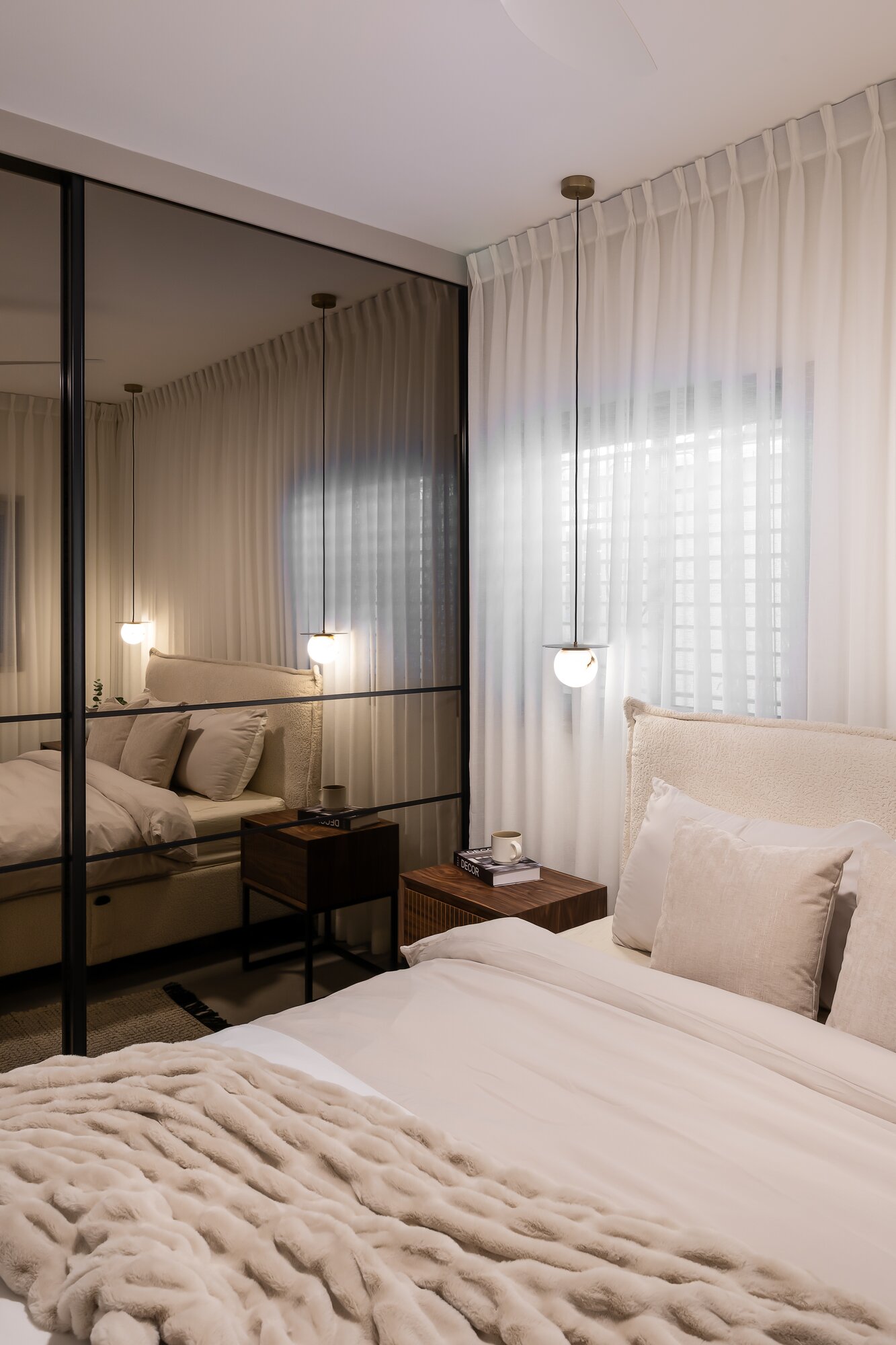 Dormitorio Principal - interior design project example 3 by TwoDesign Israel